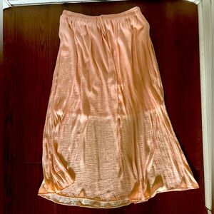 Style & Co Women’s Pink Skirt
Size: L